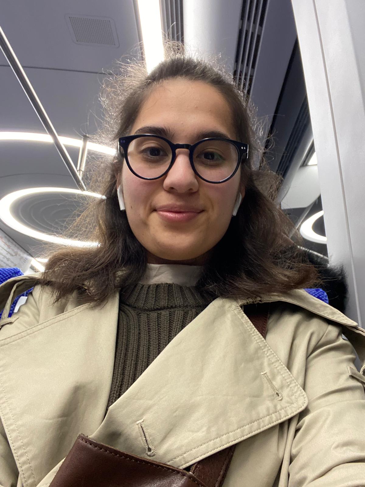 Güljan being herself